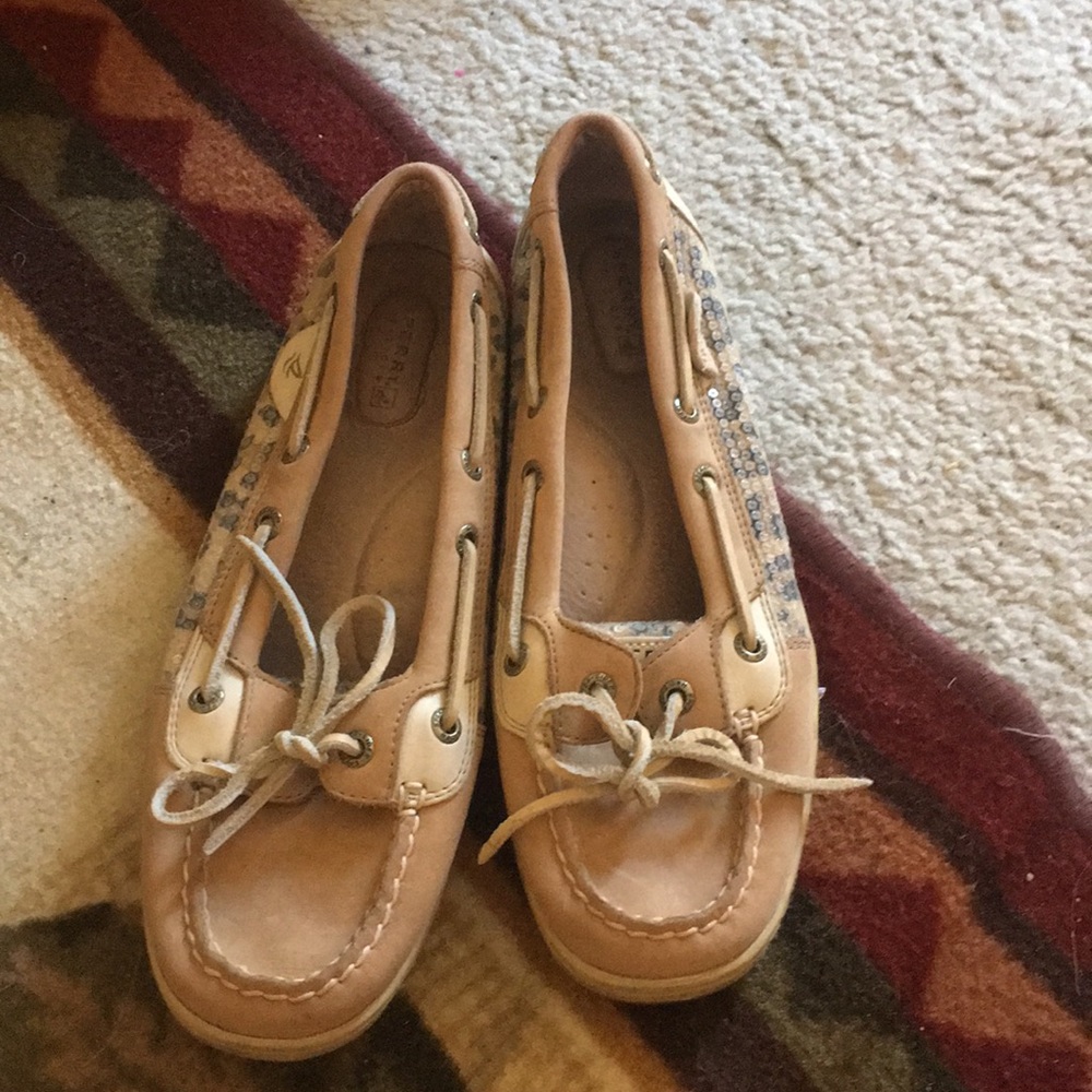 Women’s Sherry’s